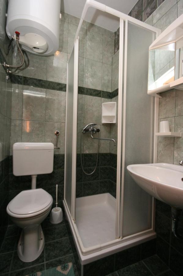 Double Room Jakisnica 4160D 伦 外观 照片